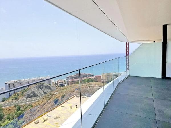 Piso en venta en Residencial Carat- Apt UR4 . Planta 2, Reserva del Higueron s/n, Fuengirola
thumbnail 2