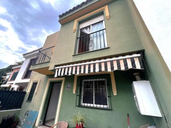 Chalet adosado en venta en Los Boliches , Fuengirola photo 1
