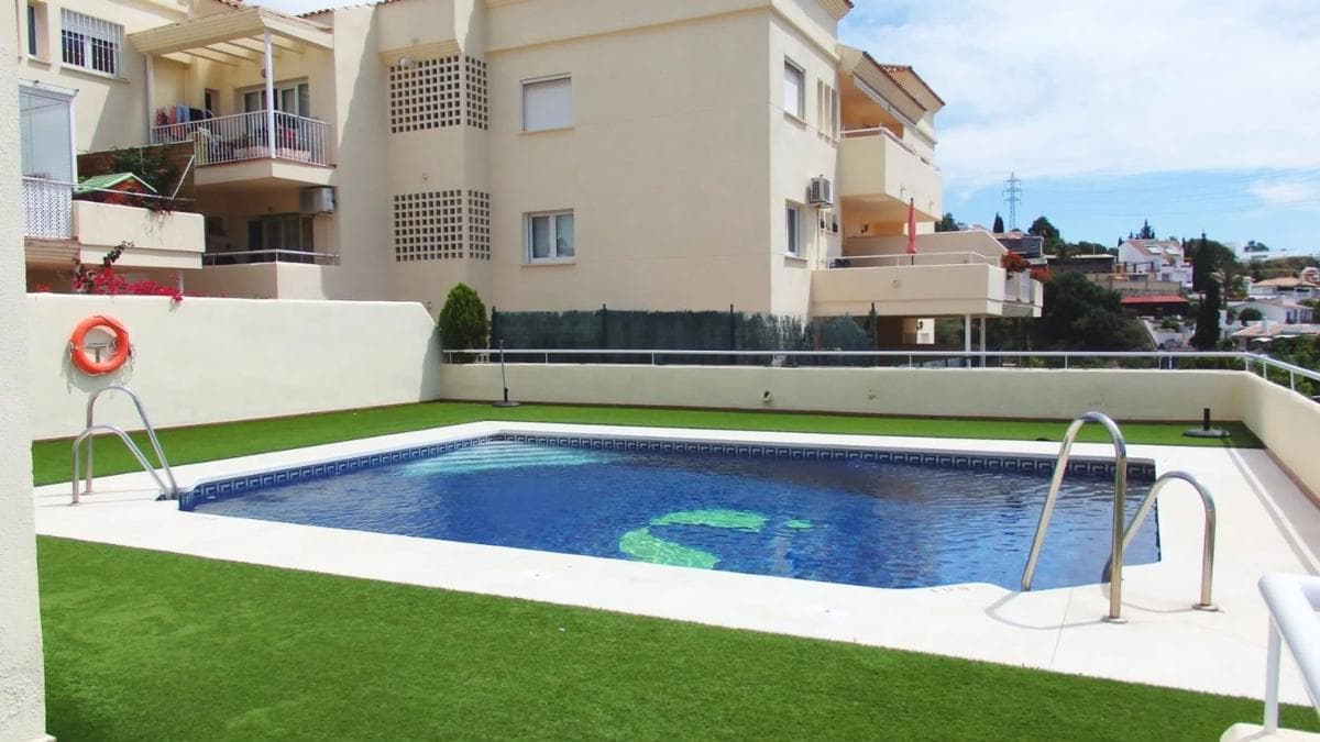Sale of apartment in Calle Pensamiento, Fuengirola
photo 3