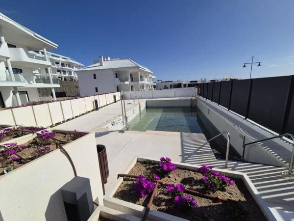 Piso en venta en Avenida Fuengirola, Fuengirola
thumbnail 1