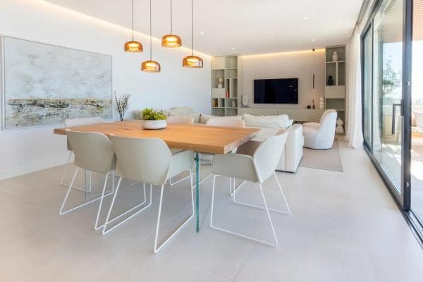 Piso en venta en Avenida 8 de Marzo, 4, Fuengirola
thumbnail 1