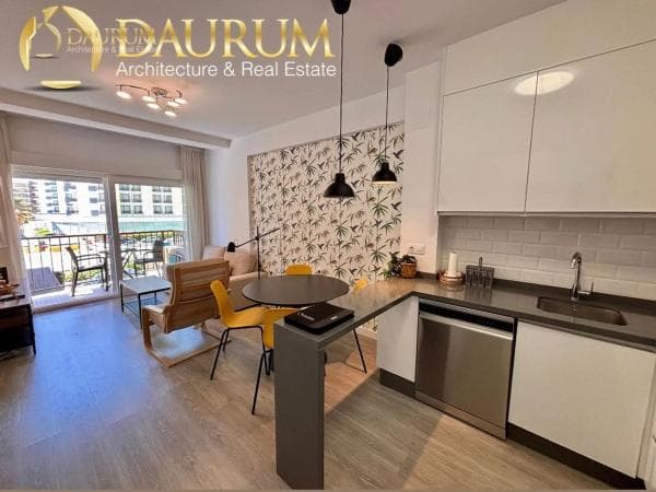 Piso en venta en Paseo Marítimo Rey de España, Fuengirola
photo 1