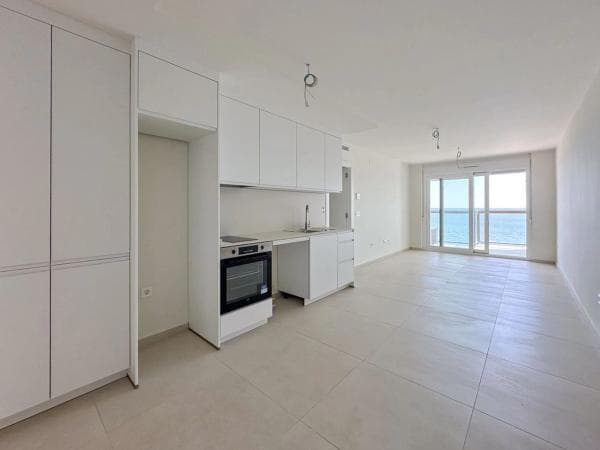 Piso en venta en Calle San Francisco, Fuengirola
thumbnail 2