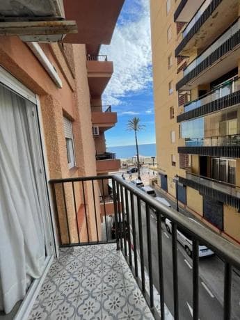 Piso en venta en Zona Puerto Deportivo, Fuengirola
thumbnail 1