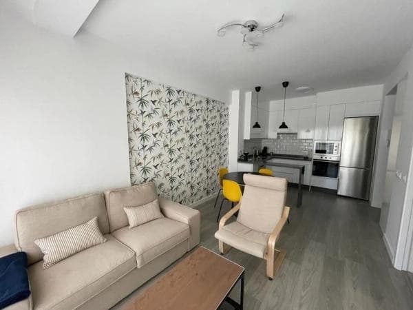 Piso en venta en Zona Puerto Deportivo, Fuengirola
thumbnail 2