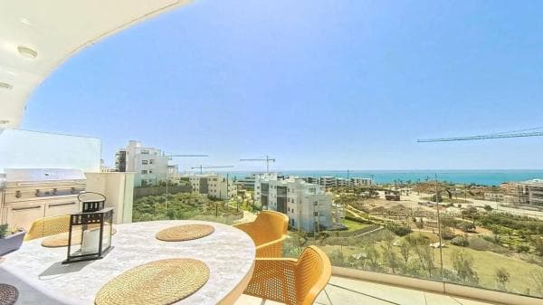 Piso en venta en El Higuerón, Fuengirola
thumbnail 1