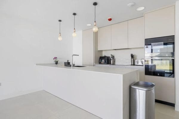 Piso en venta en Avenida Fuengirola, Fuengirola
thumbnail 2