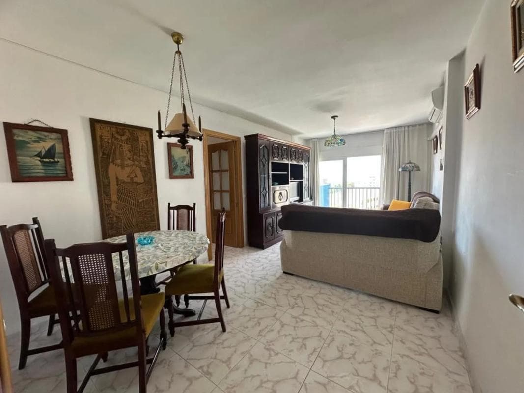 Venta de piso en Avenida de Las Salinas, Fuengirola
photo 3