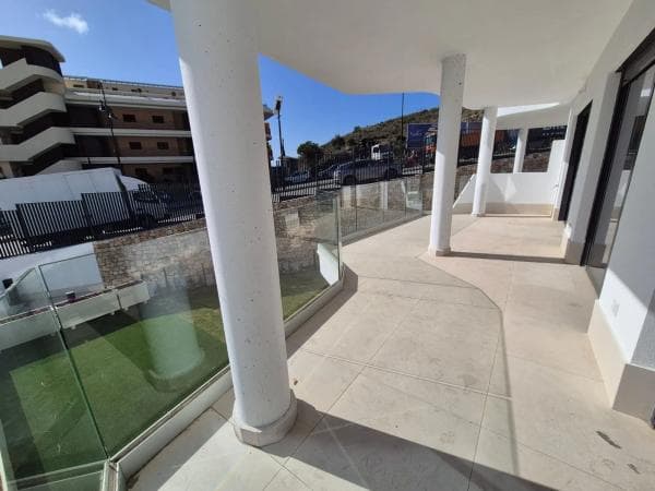Piso en venta en Avenida Fuengirola, 2, Fuengirola
photo 1