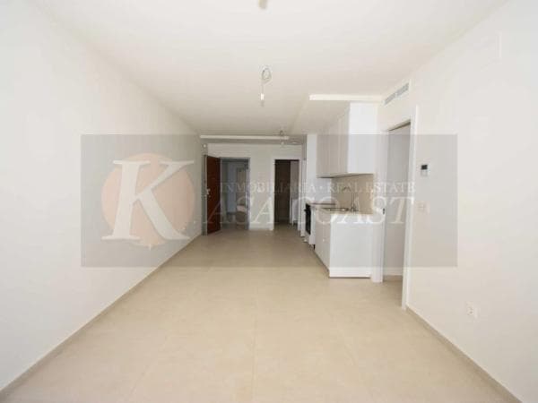 Apartment for sale in Zona Puerto Deportivo, Fuengirola thumbnail 2