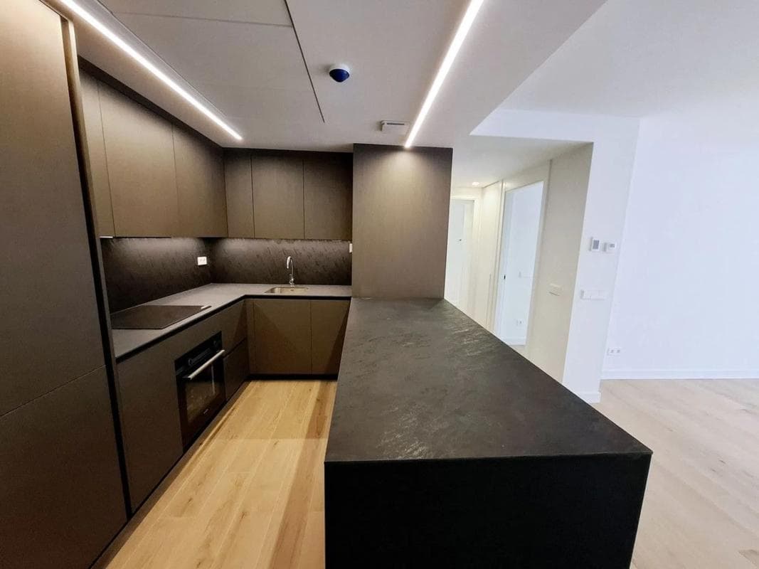 Venta de piso en Avenida Avenue Condes de San Isidro s/n, Fuengirola
photo 3