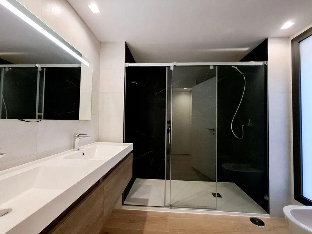 Venta de piso en Avenida Avenue Condes de San Isidro s/n, Fuengirola
photo 4