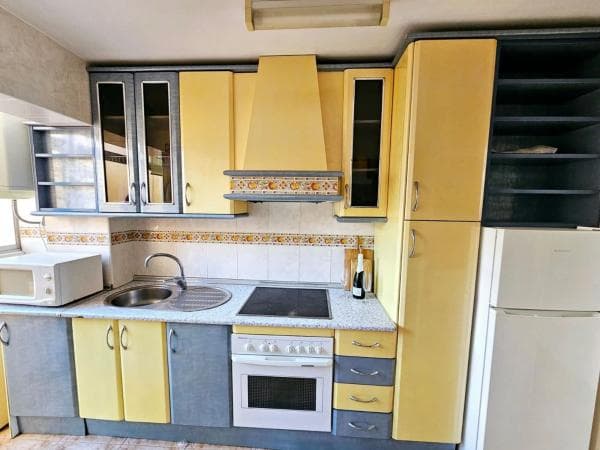 Apartment for sale in Zona Puerto Deportivo, Fuengirola photo 1