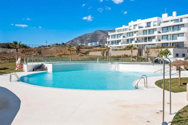 Mieszkanie na sprzedaż w Calle Paula, 2, Fuengirola photo 1