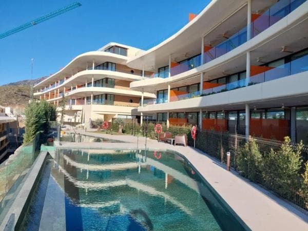 Piso en venta en Avenida Fuengirola, Fuengirola
thumbnail 1