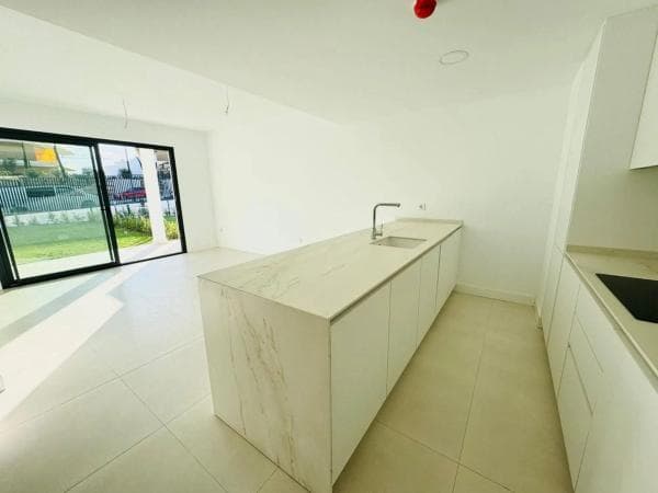 Piso en venta en Avenida Fuengirola, Fuengirola
thumbnail 1