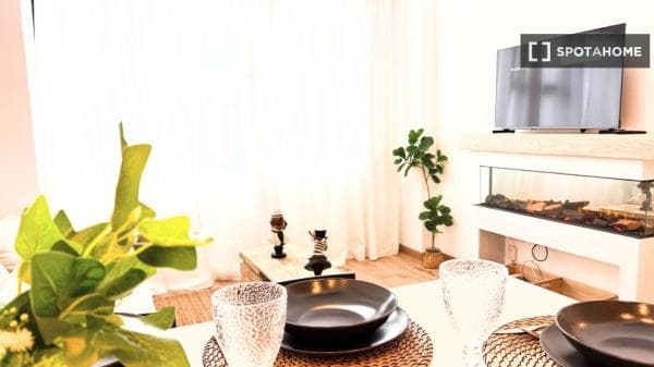 Estudio en alquiler en C. Cardenio, Madrid photo 1