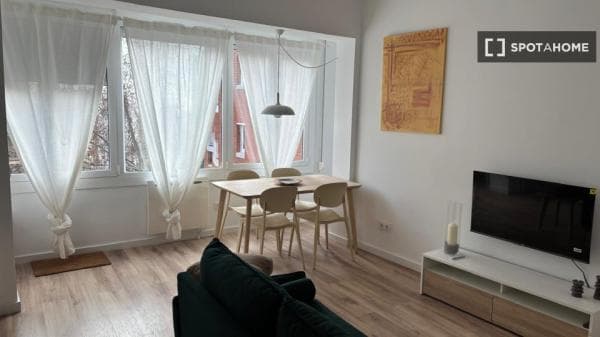 Piso en alquiler en Carrer del Juliol , Barcelona photo 1