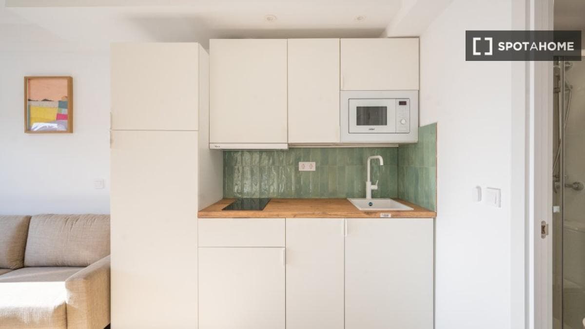 Properties for sale and rent in Spain photo 3