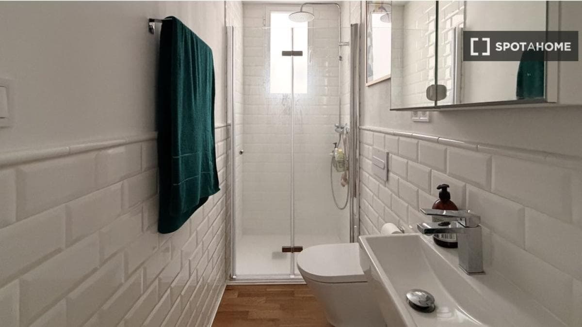 Properties for sale and rent in Spain photo 3