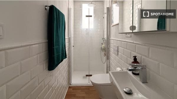 Piso en alquiler en C. de la Ruda , Madrid thumbnail 2