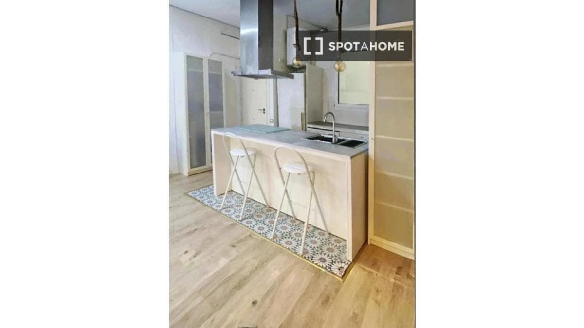 Propiedades en venta y alquiler en España photo 5