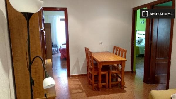 Piso en alquiler en C. de la Montera , Madrid photo 1