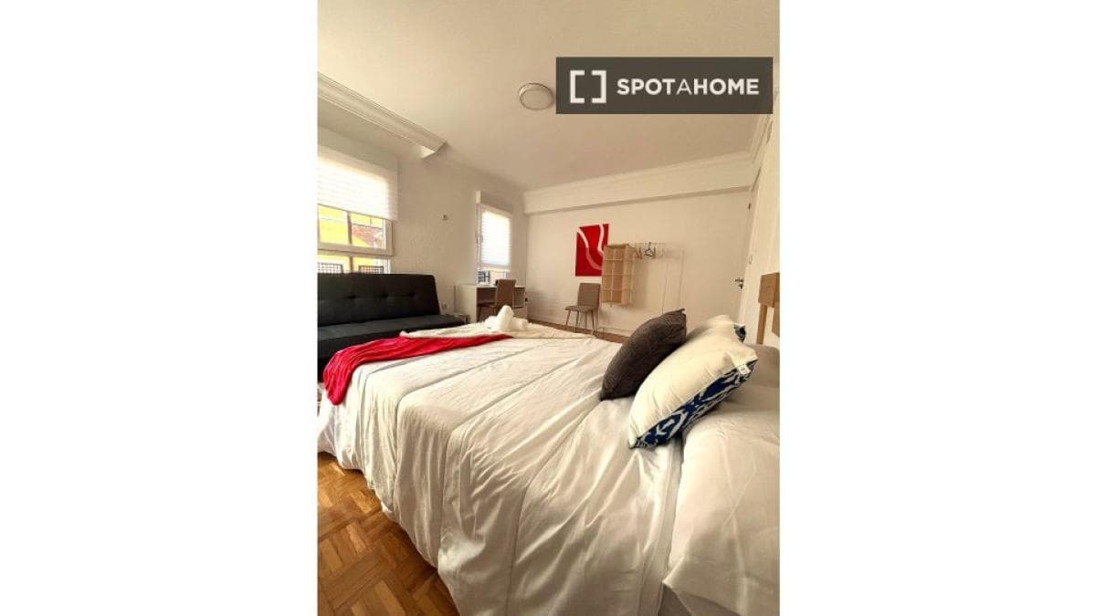 Properties for sale and rent in Spain photo 2