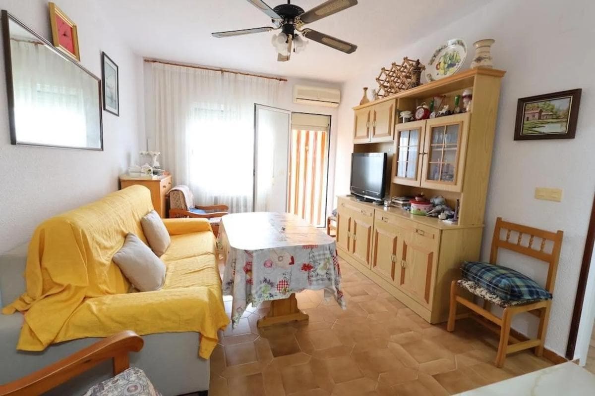 Venta de piso en Calle Isla Menorca, Orihuela
photo 4