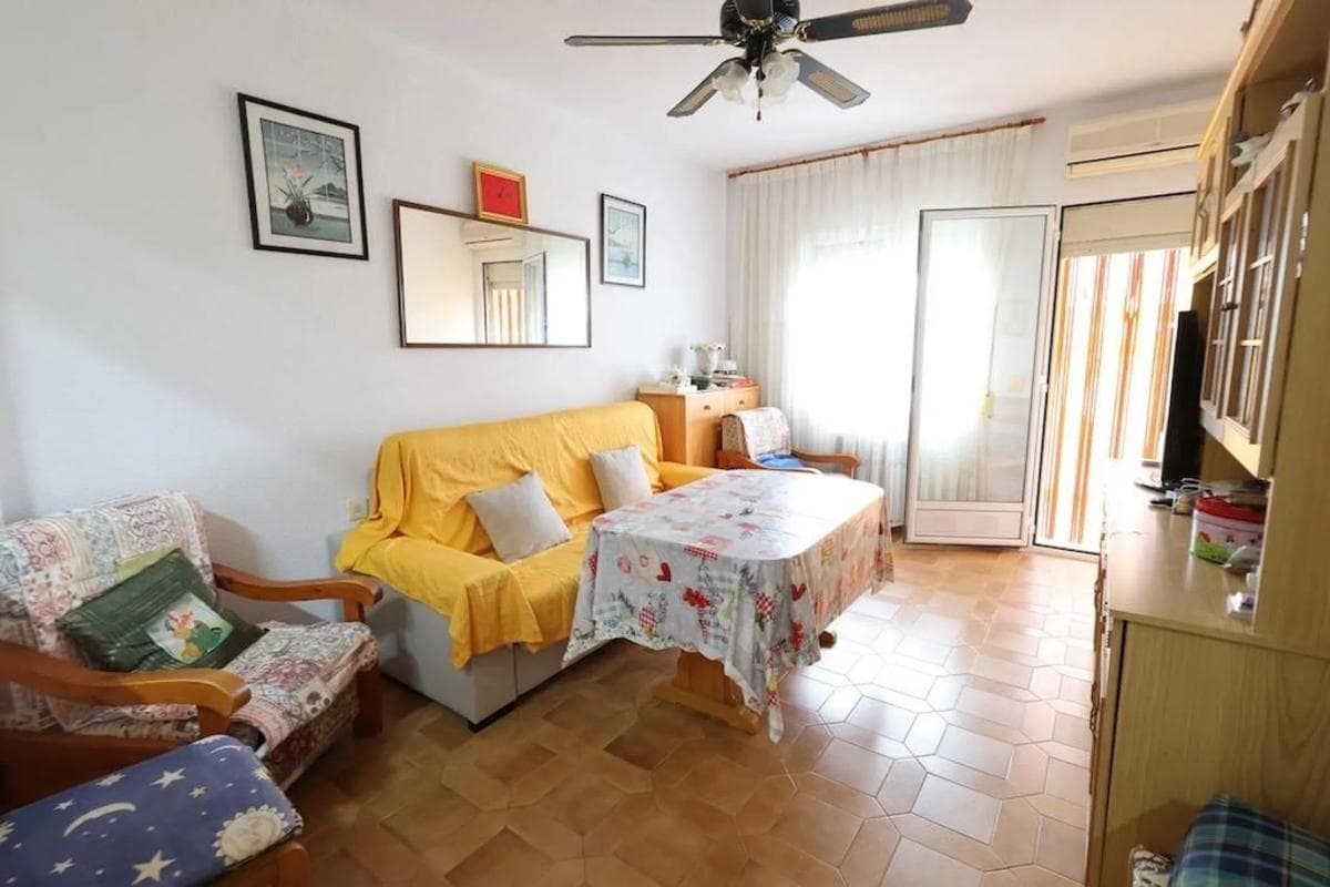 Venta de piso en Calle Isla Menorca, Orihuela
photo 5