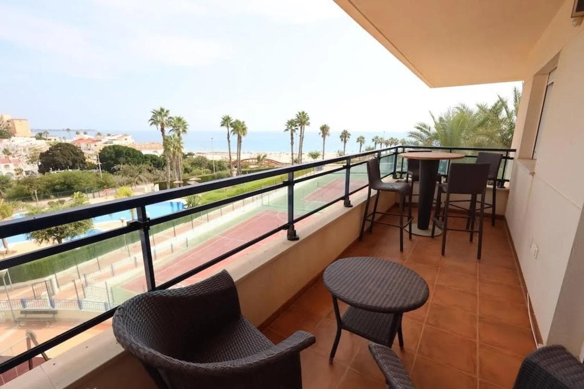 Venta de duplex en Avenida Río Llobregat, Pilar de la Horadada photo 2