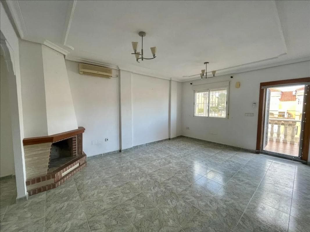 Venta de piso en Calle Málaga, San Miguel de Salinas
photo 4
