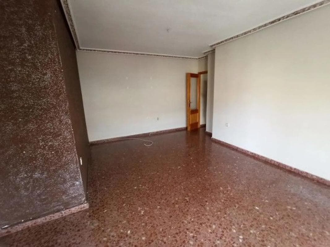 Venta de piso en Avenida de Yecla, Jumilla
photo 4