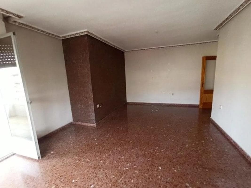 Venta de piso en Avenida de Yecla, Jumilla
photo 5