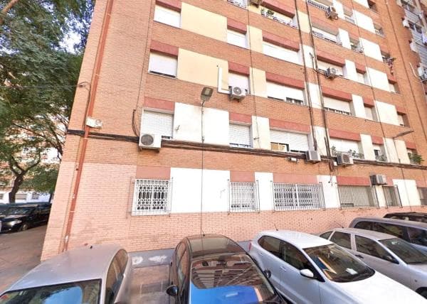 Venta de piso en Calle Santa Rita, Murcia
thumbnail 1