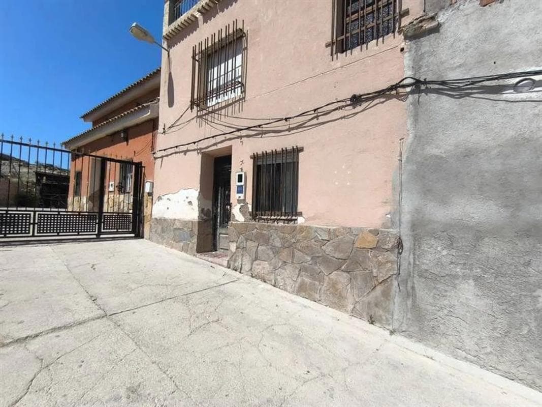Property photo 3
