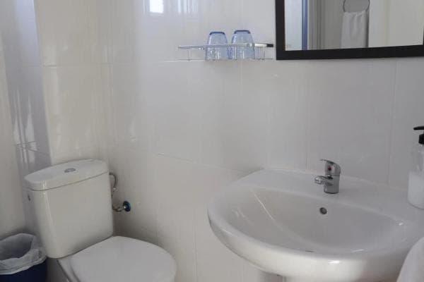 Edificio hotelero thumbnail 2