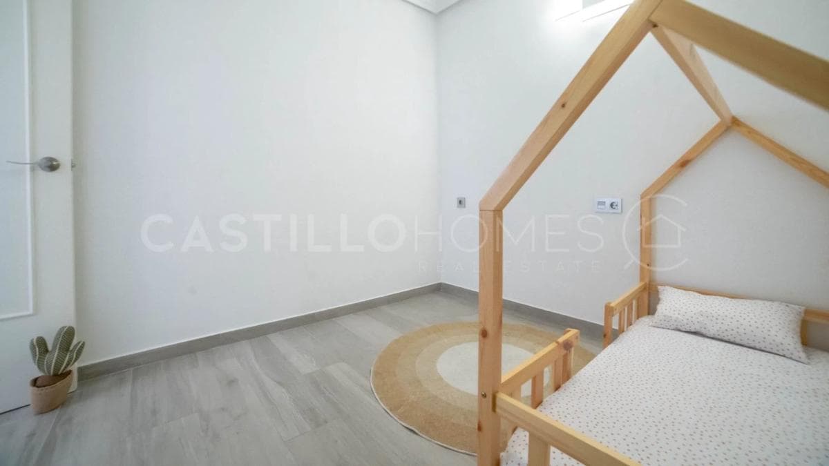 Venta de piso en Plaza de Capdepont, 4, Torrevieja
photo 5