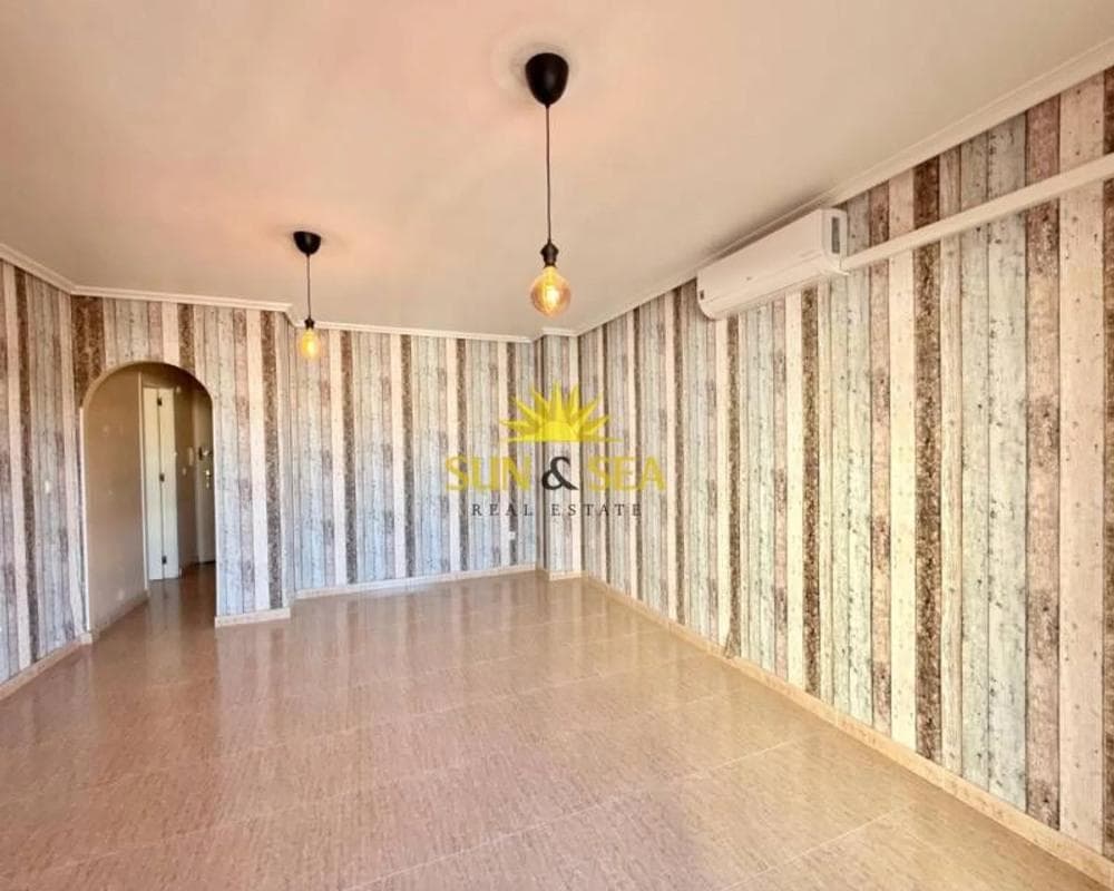 Sale of apartment in Barrio Puerto Deportivo, Torrevieja
photo 4