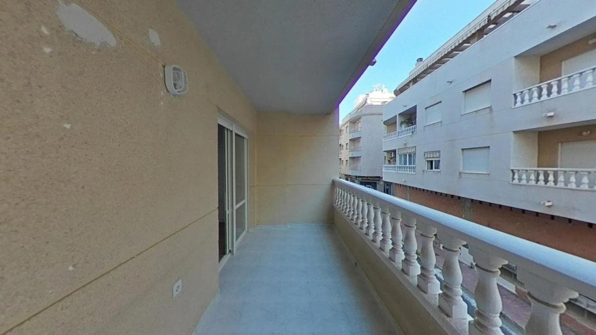 Sprzedaż mieszkania w Rambla Juan Mateo García, Torrevieja
photo 4