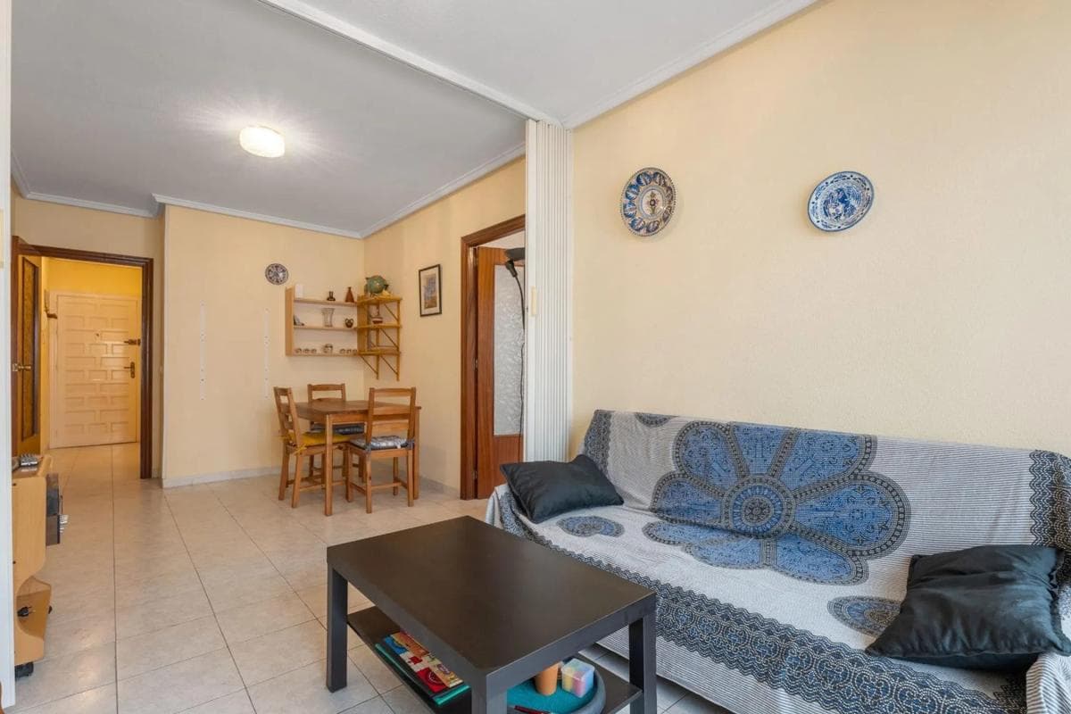 Sprzedaż mieszkania w Barrio El Molino, Torrevieja
photo 3