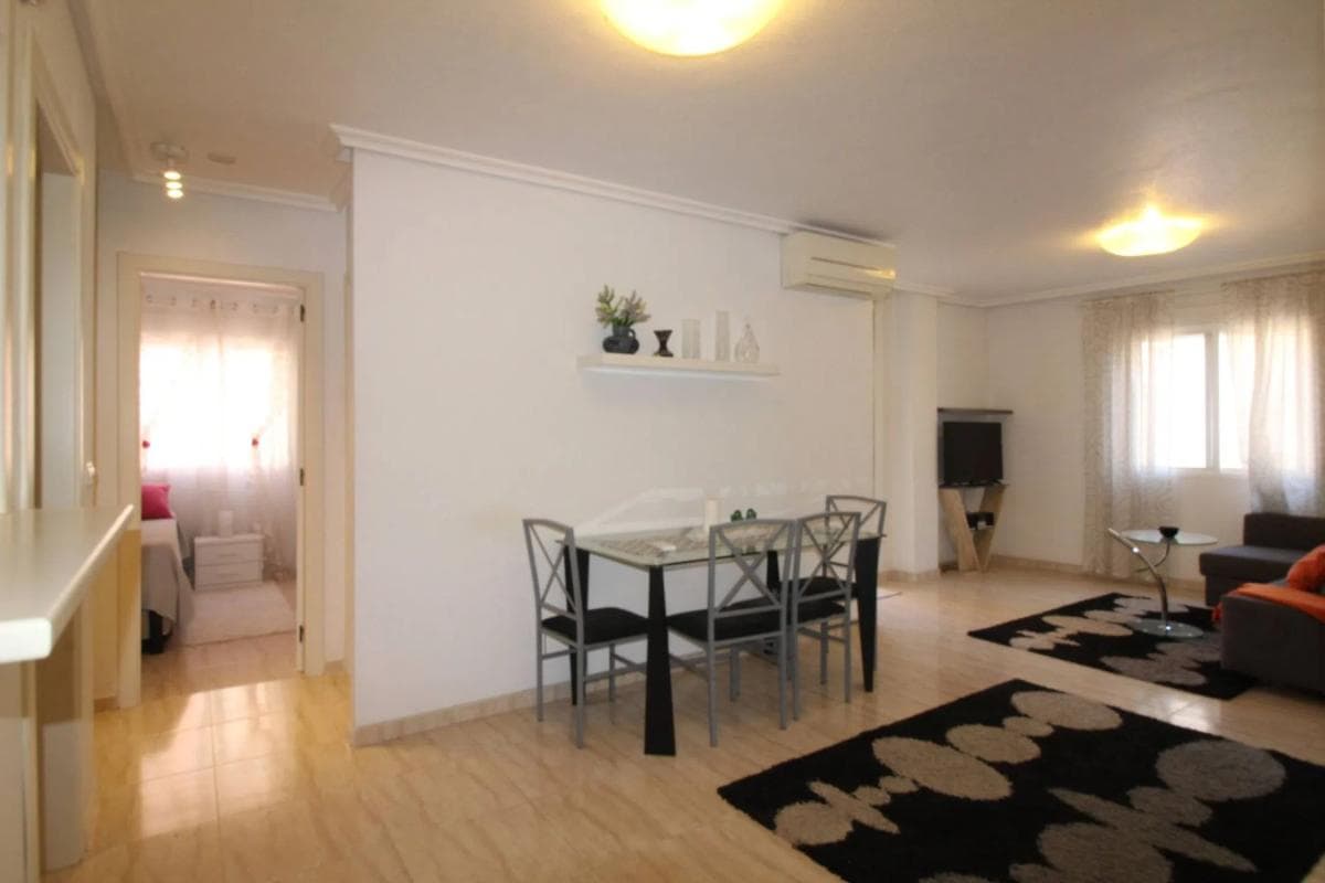 Sprzedaż mieszkania w Barrio El Molino, Torrevieja
photo 4
