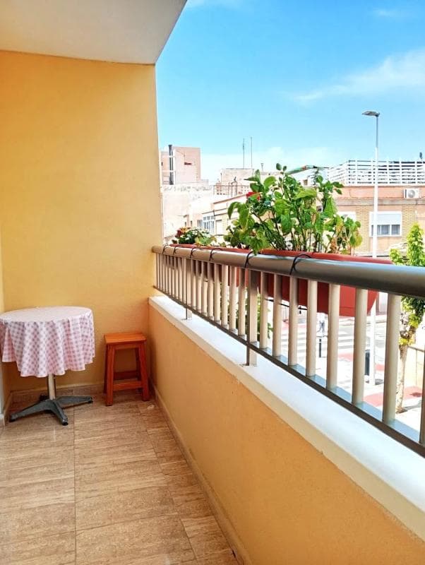 Sprzedaż mieszkania w Avenida Diego Ramírez Pastor, 126, Torrevieja
photo 2