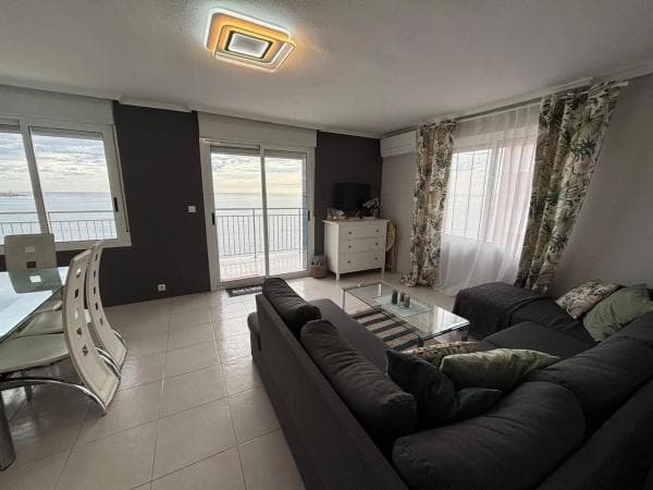 Sale of flat in Barrio Playa de los Náufragos, Torrevieja
thumbnail 2