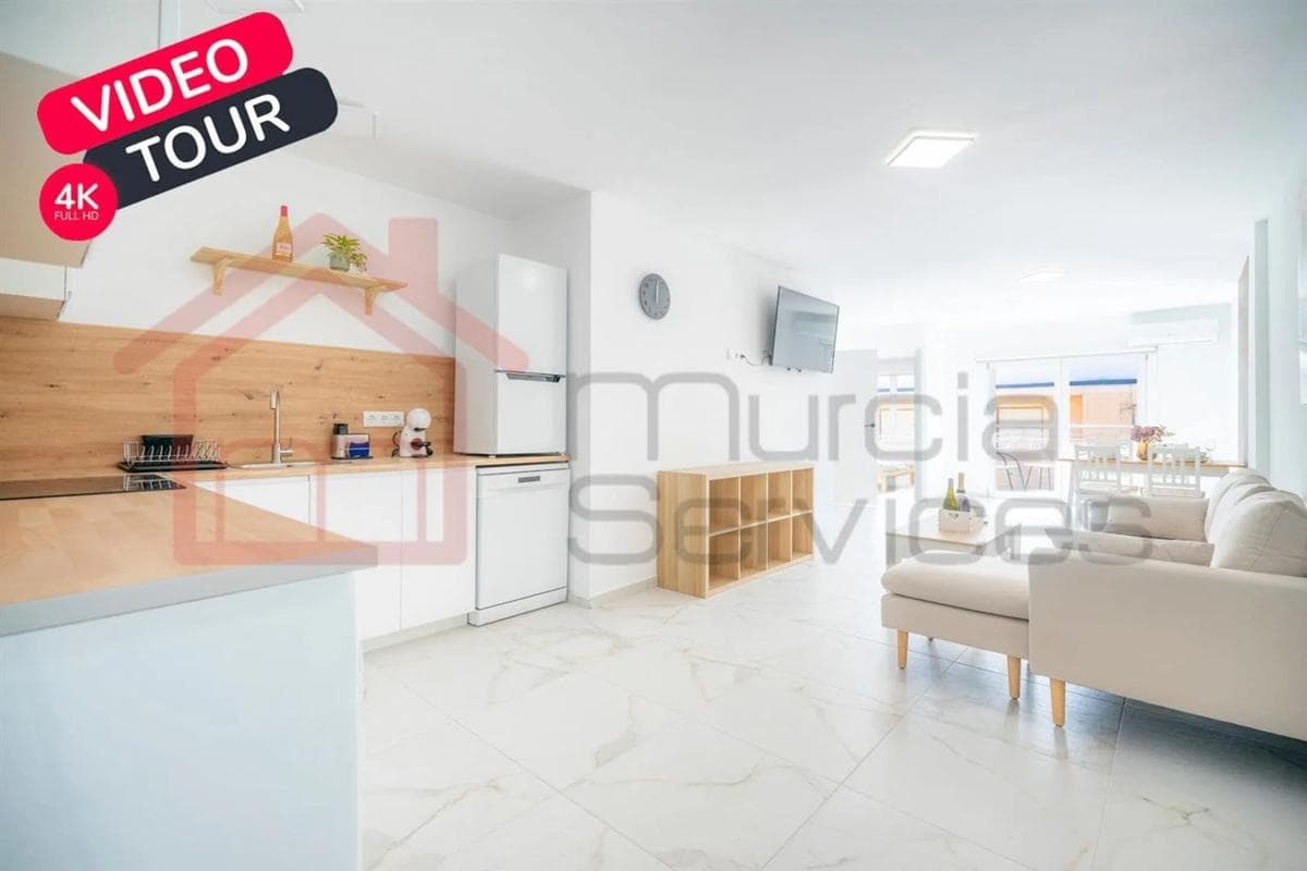 Sale of apartment in Calle San Miguel de Salinas, Torrevieja
photo 2