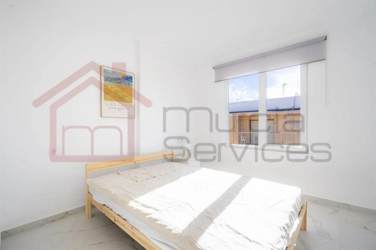Sale of apartment in Calle San Miguel de Salinas, Torrevieja
photo 5