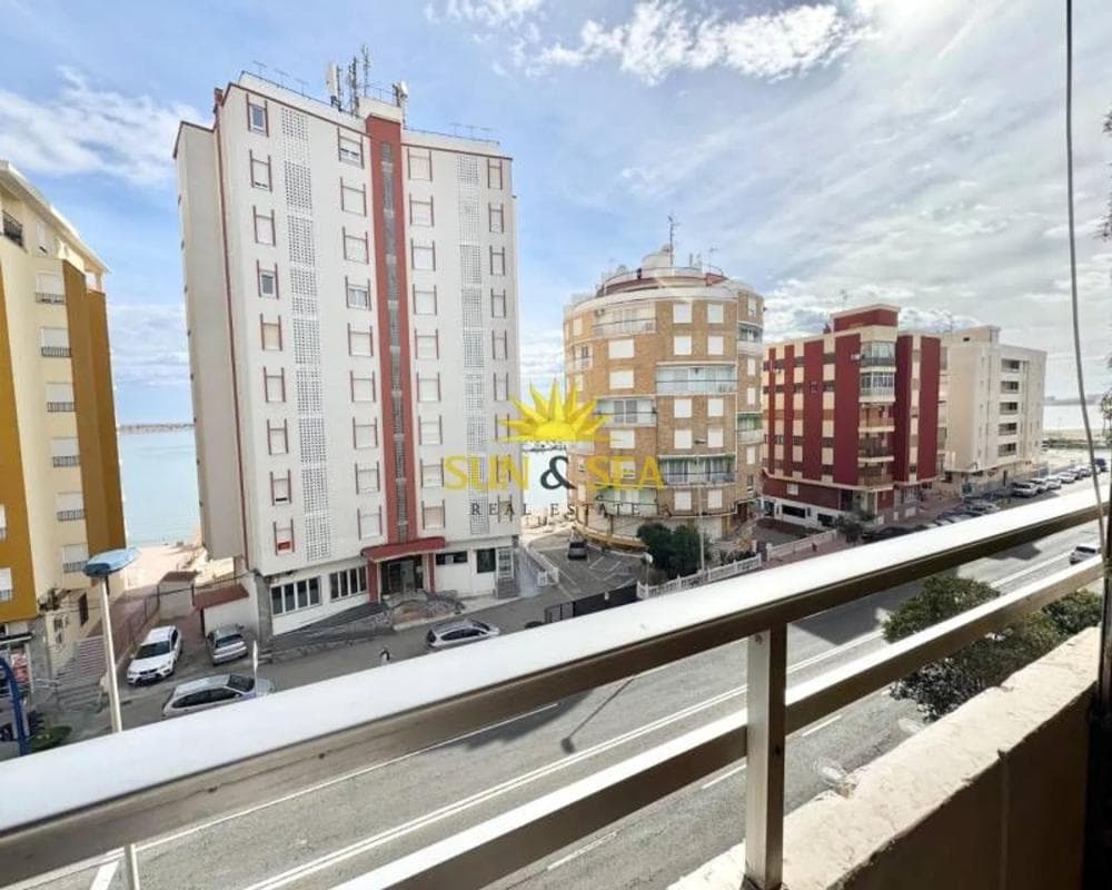 Sale of apartment in Barrio El Acequión, Torrevieja
photo 4