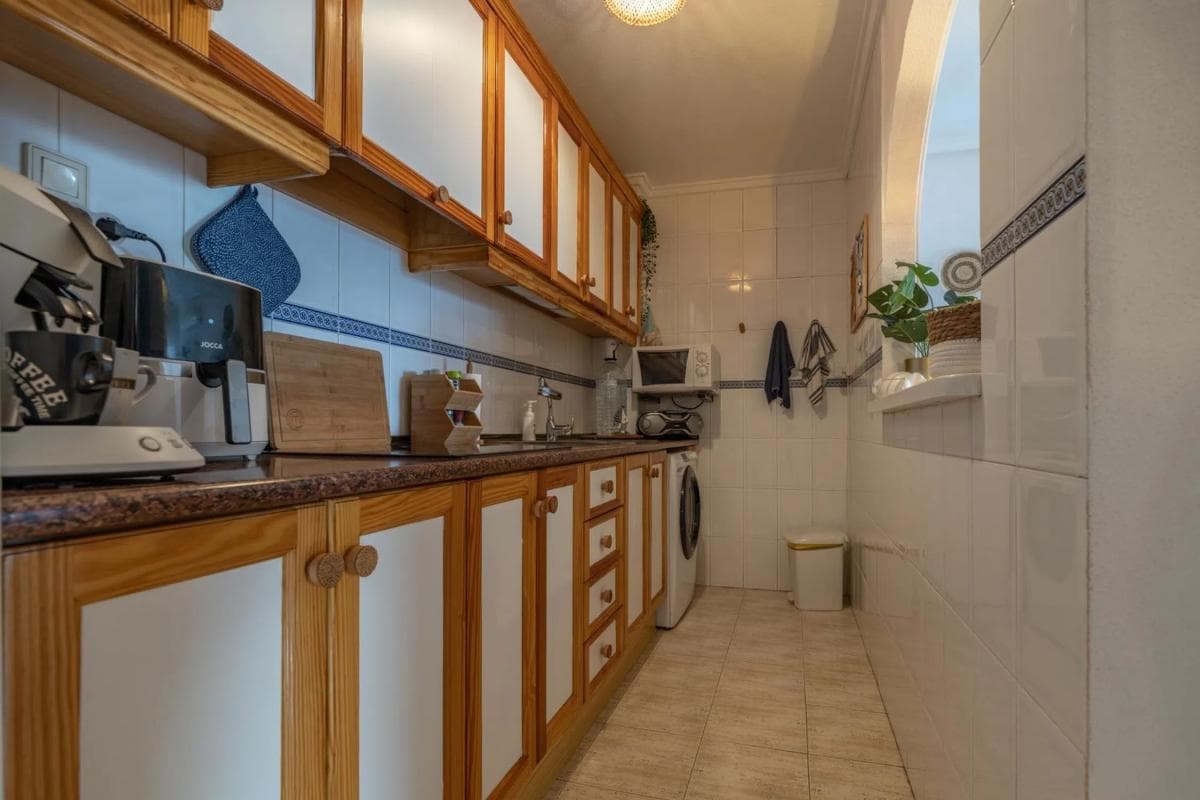 Sale of apartment in Calle Santomera s/n, Torrevieja
photo 5