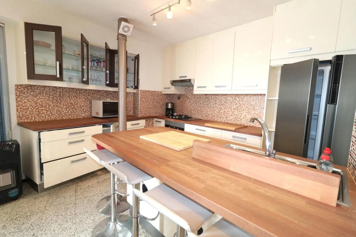 Sale of apartment in Barrio El Acequión, Torrevieja
photo 3
