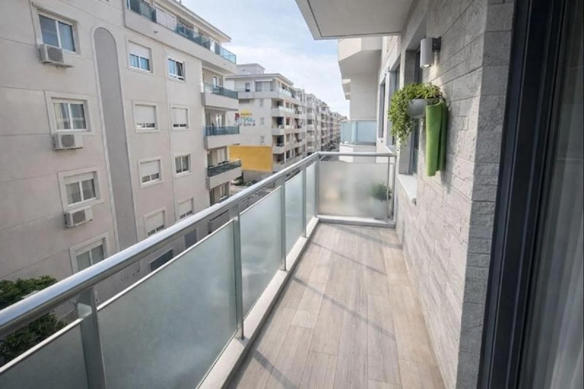 Sale of apartment in Barrio El Acequión, Torrevieja
photo 2